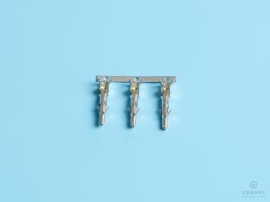 2.0雙腳帶彈片公端，黃銅，橫帶，鍍鎳（OG13-01）
